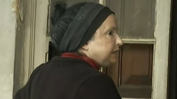 Mulher da Casa Abandonada é alvo de operação policial