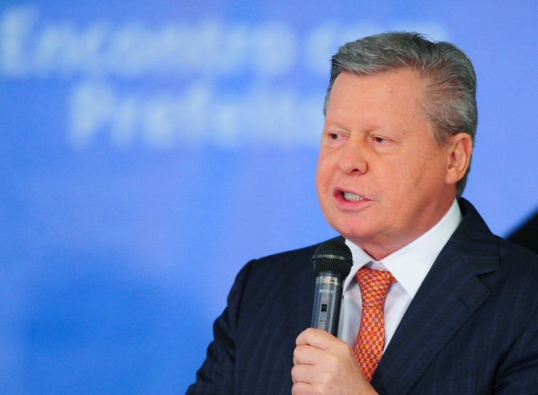 “Não há bolsonaristas, mas há arthur liristas? O que é pior?”