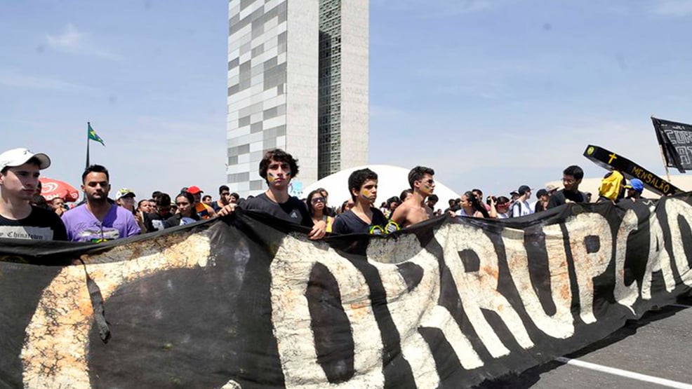 “Caem por terra as ações da Lava Jato contra políticos, partidos e empresas”