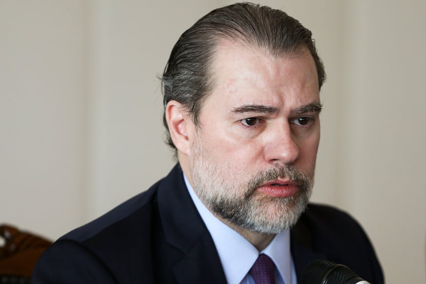 Reajuste do Judiciário ‘seguiu trâmite legal’, diz Toffoli