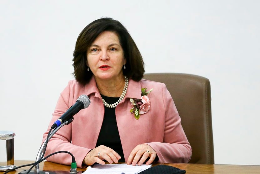 Dodge contra o Escola Sem Partido