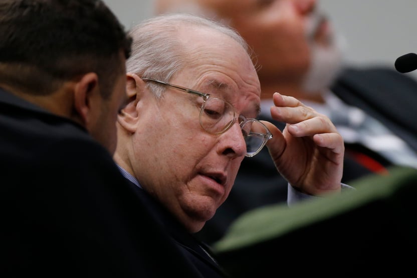Celso recusa relatar ação contra reeleição de Alcolumbre