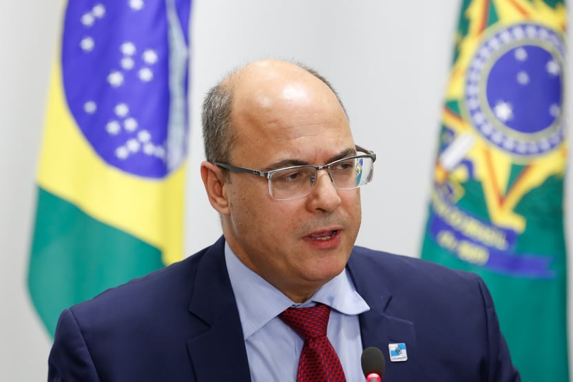 Witzel defende fechar as portas de delegacias