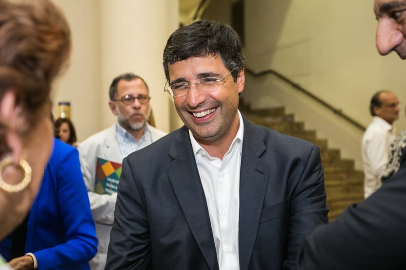 “Ele é muito hábil e vai tomando conta”, diz deputado, sobre André Esteves