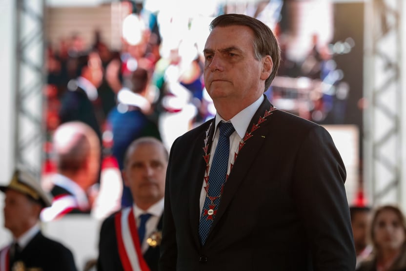 Bolsonaro recua e diz que tanto faz quem assumirá PF no Rio