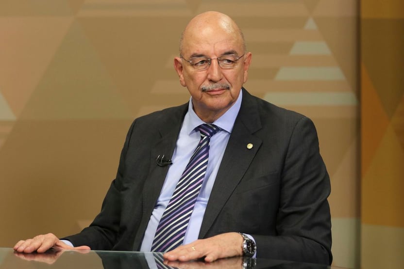 Terra entrega cargo a Onyx no dia do seu aniversário
