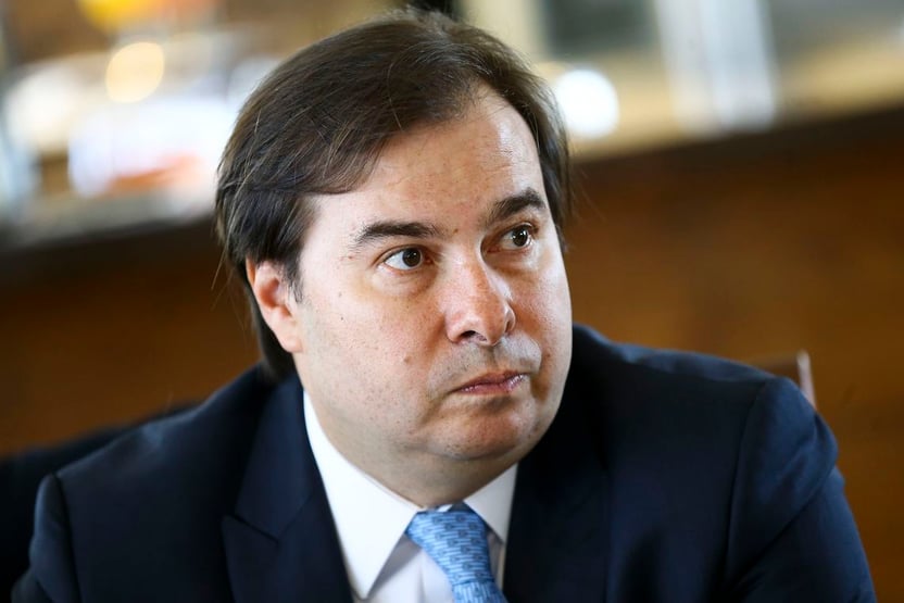PEC CRIA CONSELHO PARA A VOLTA DO IMPOSTO SINDICAL