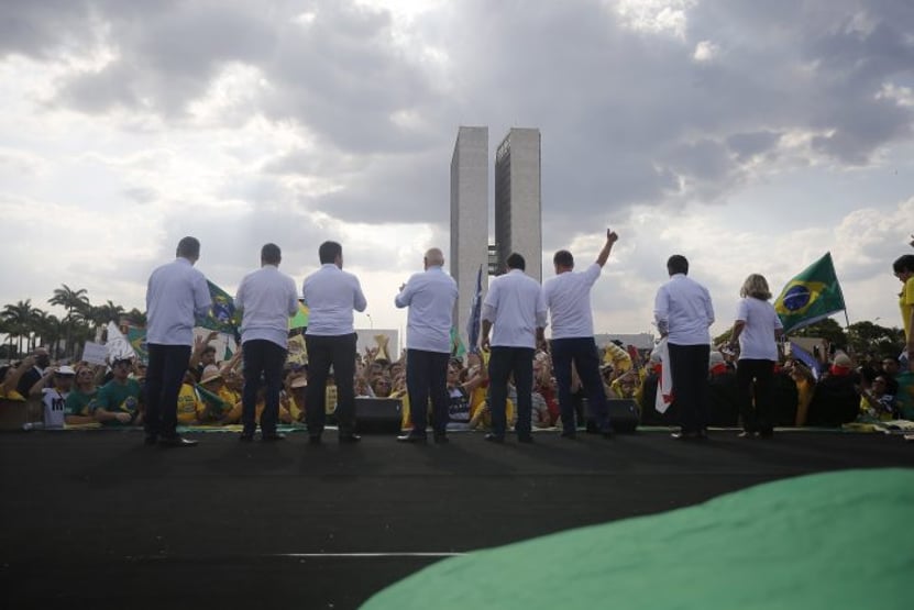 O que os senadores do Podemos dizem sobre não apoiar impeachment de Bolsonaro