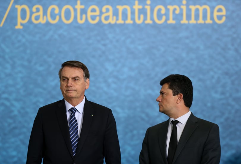 Pacote anticrime: Bolsonaro ignorou pedidos de veto no “mesmo mês” em que Flávio foi alvo de buscas, diz Moro