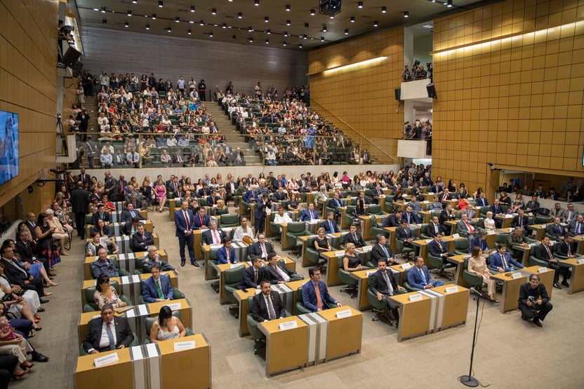 Alesp suspende sessões e fecha visitação pública