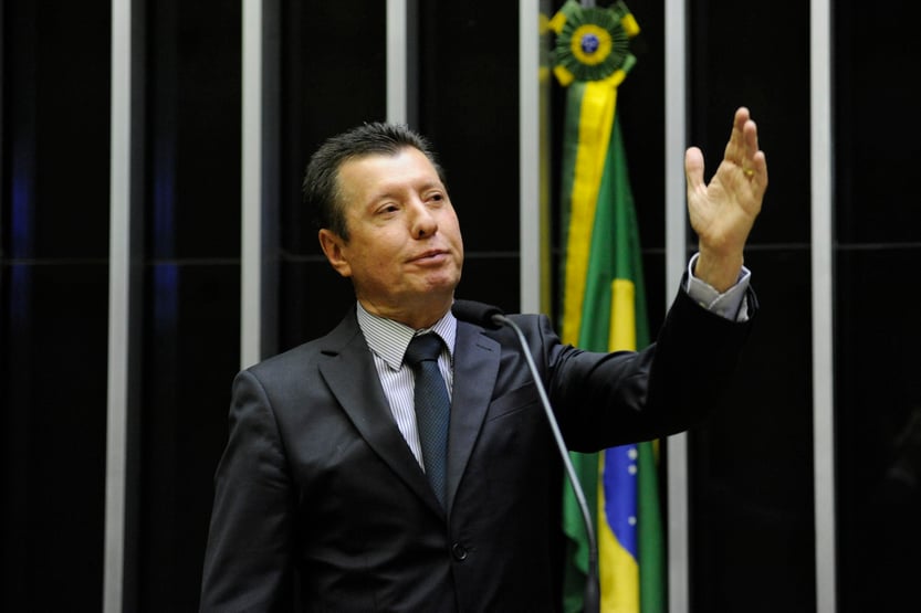 “Uma facada na democracia”, diz José Nelto, sobre projeto que barra Moro 2022