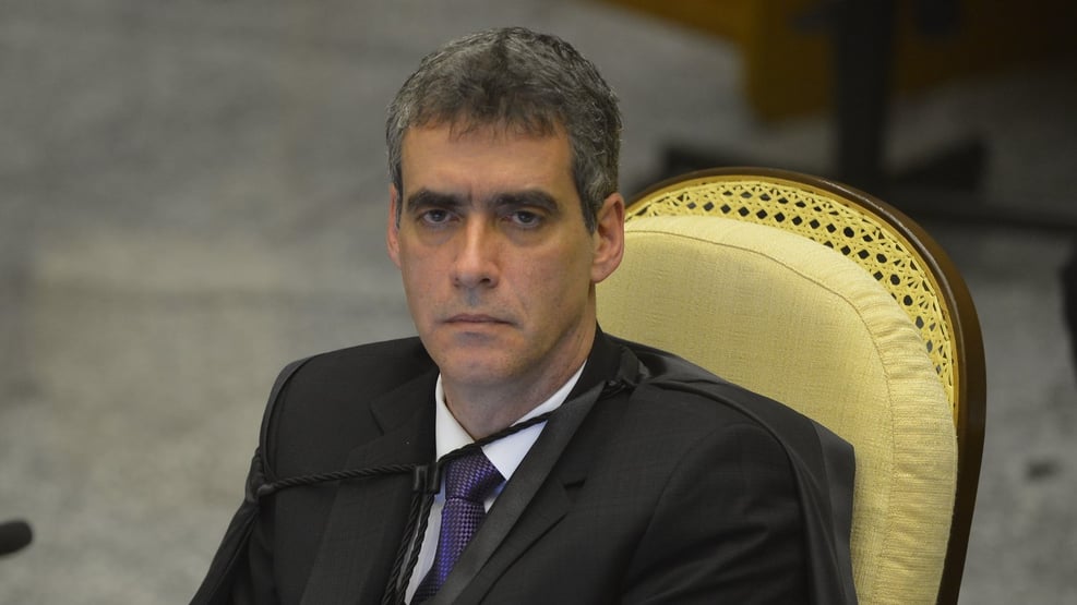 Ministro do STJ cogita punição de governantes por crime contra a humanidade