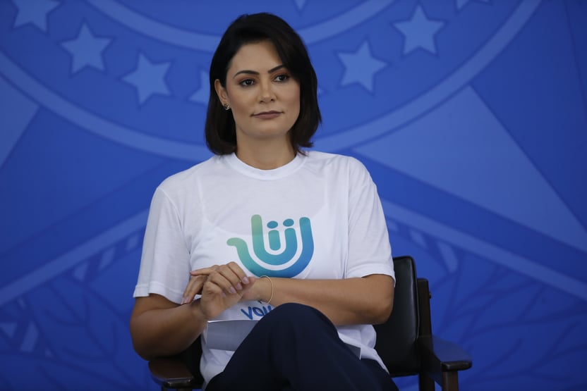 O dedo do meio de Michelle