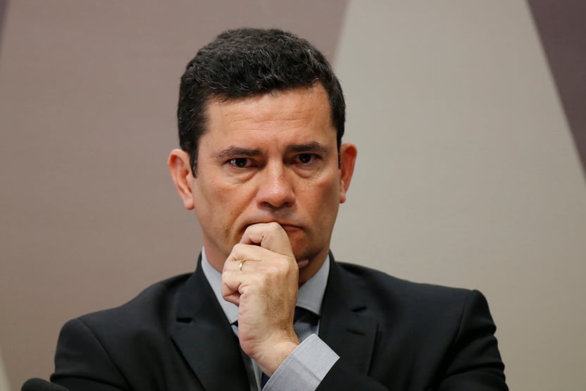 Ação de Lula para declarar suspeição de Moro perde objeto
