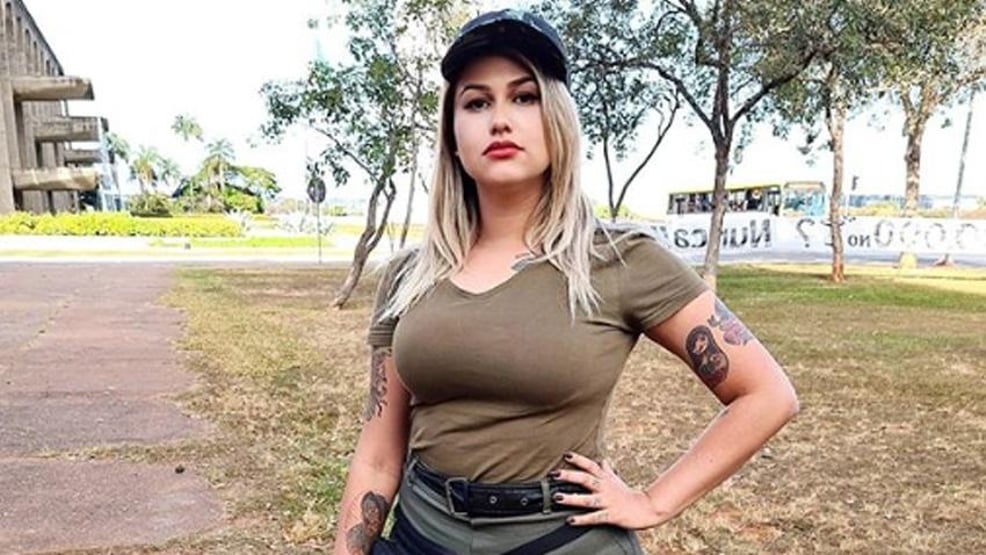 Sara Winter vira blogueira de moda