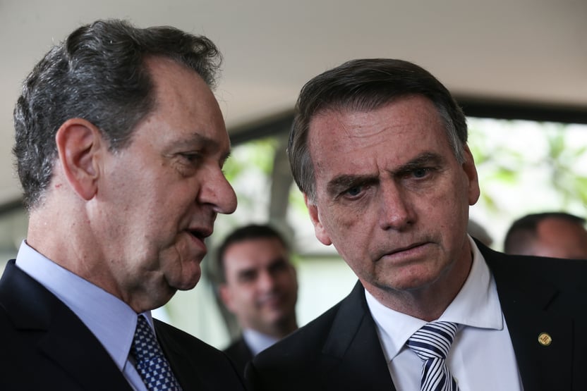 Bolsonaro minimiza nomeação de 75 desembargadores: “Vou usar caneta para o bem”