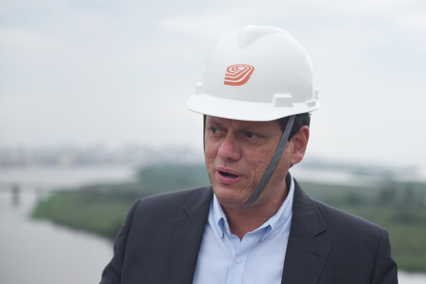 Bolsonaristas asfaltam Tarcísio