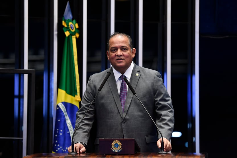 “Até agora, Renan tem sido respeitoso”, diz líder do governo Bolsonaro no Congresso