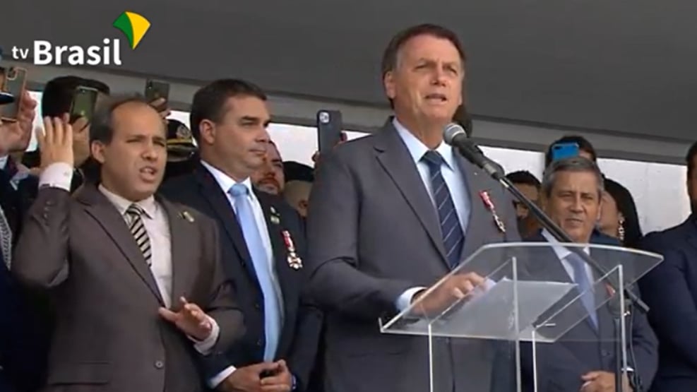 Por que o sistema corrupto adora Bolsonaro