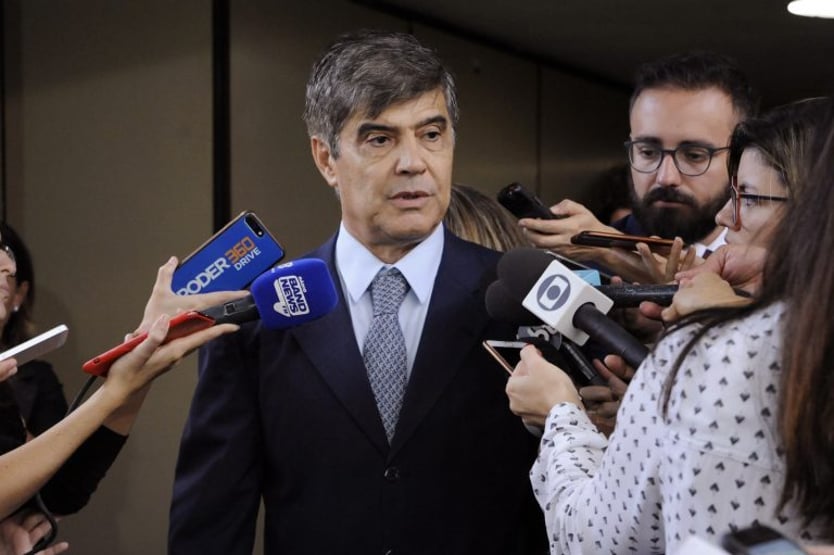 Ex-líder do PL usou R$ 1,2 milhão do cotão em gráficas de fachada