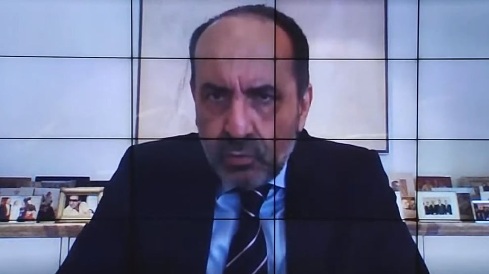 Kalil cobra aliança formal com o PT