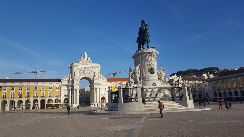 Portugal endurece restrições contra Covid