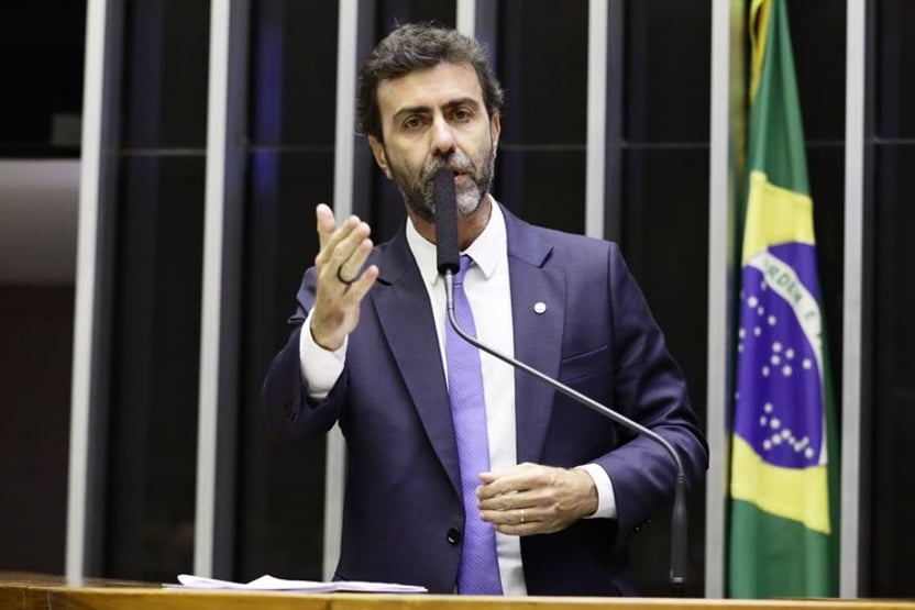 Marcelo Freixo anuncia que está com Covid