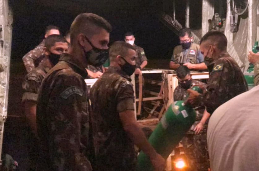 Defesa diz que hospitais militares estão com UTIs lotadas