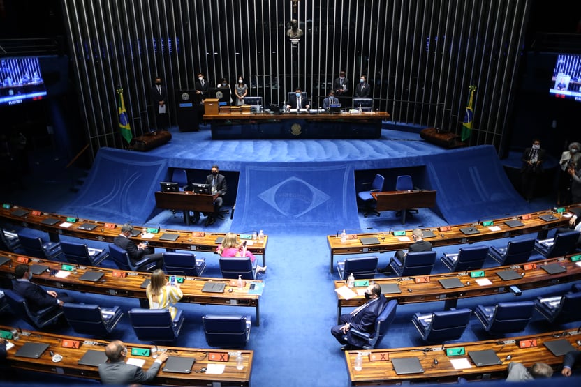 Relator da desoneração da folha no Senado quer votar proposta até 15 de dezembro