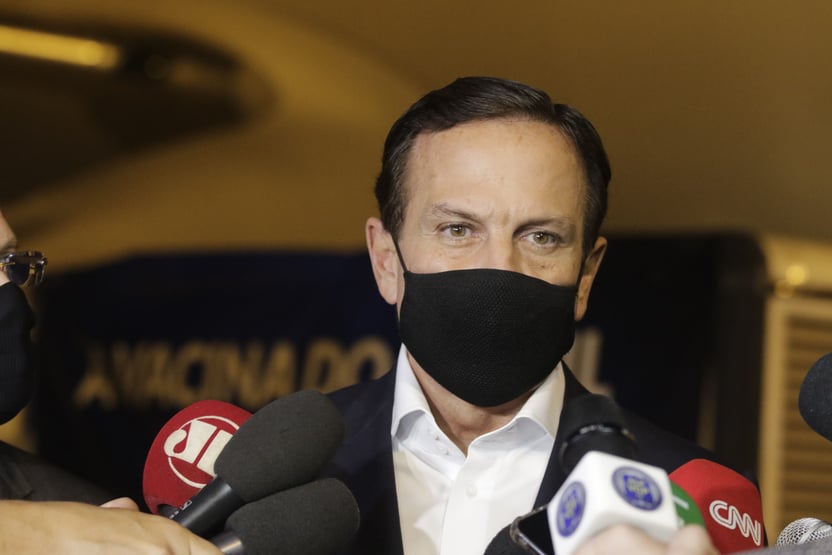 Doria é internado para realização de exames