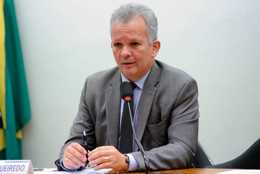 Líder da oposição diz que nova tentativa de CPI da Lava Jato “é iniciativa do PT”