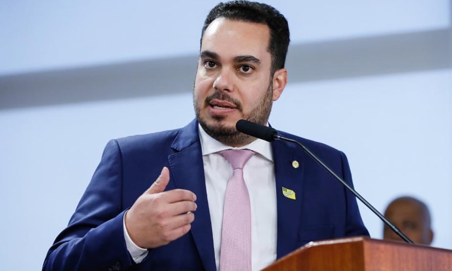 Nova PEC restringe decisões monocráticas e estabelece mandato para ministros do STF