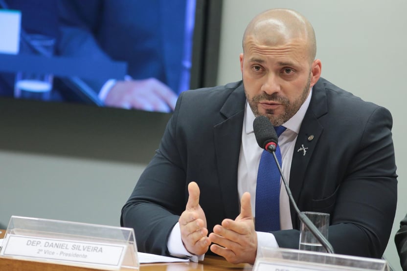 PGR pede condenação de Daniel Silveira
