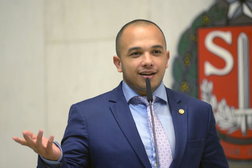 Douglas Garcia é condenado pela 3ª vez a pagar indenização por dossiê de antifascistas