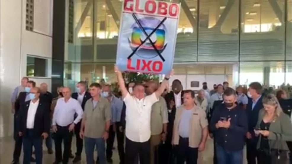 Bolsonaro quase dobra gasto com publicidade na Globo no primeiro semestre deste ano