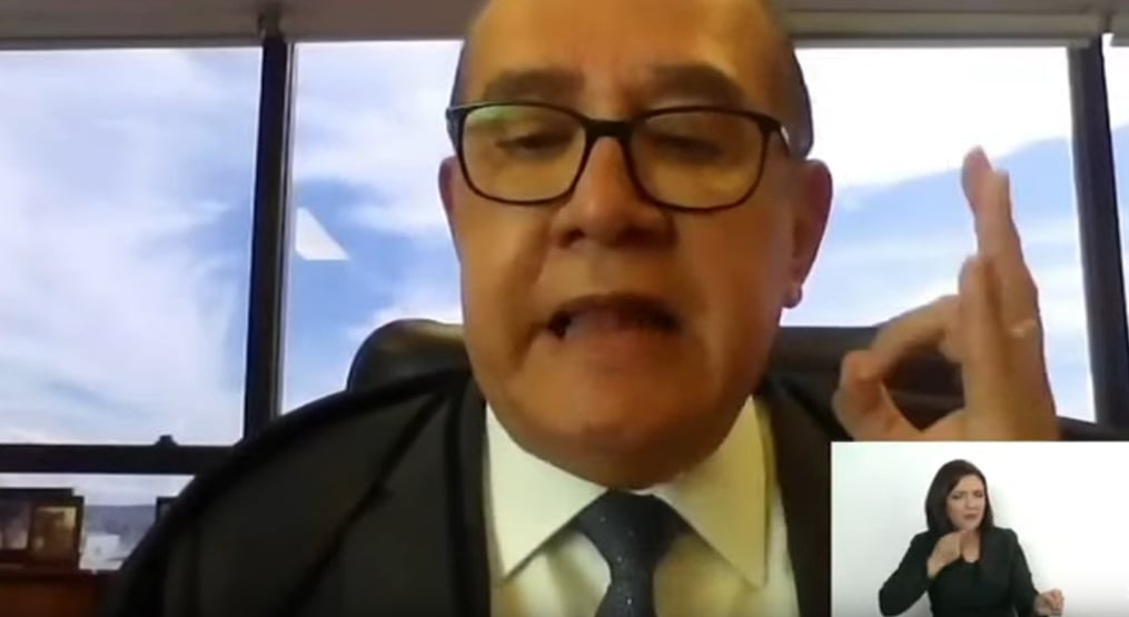 Gilmar perde o controle. Quem compraria um carro de Gilmar?