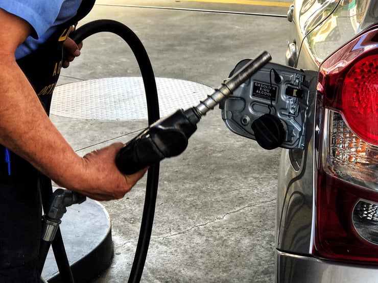Associação de caminhoneiros fala em “indignação” com nova alta do diesel