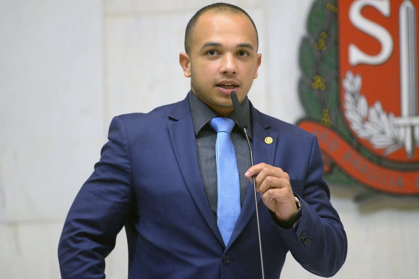 Douglas Garcia é condenado pela 6ª vez a pagar indenização por dossiê de antifascistas