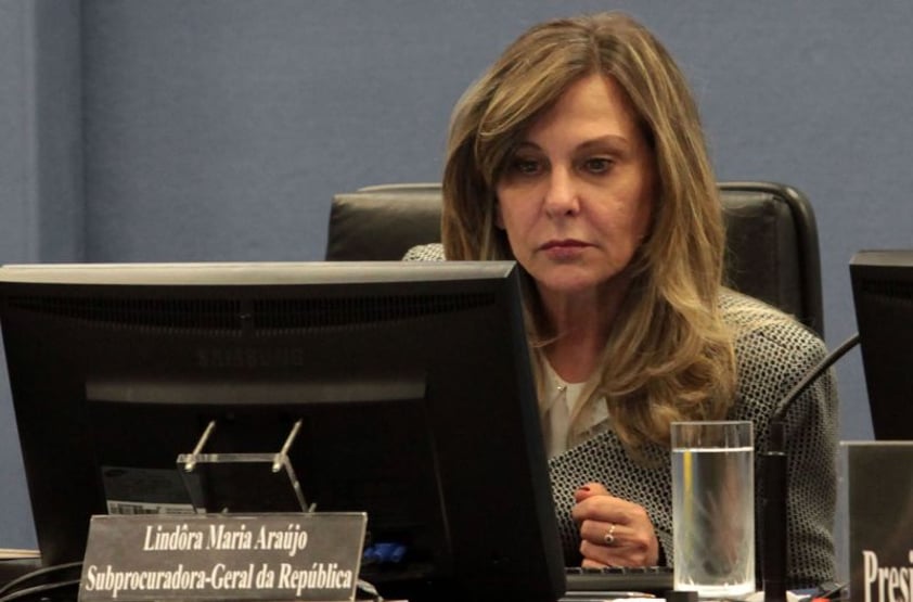 PGR diz que mensagens hackeadas são ilegais e contaminaram decisões do STF