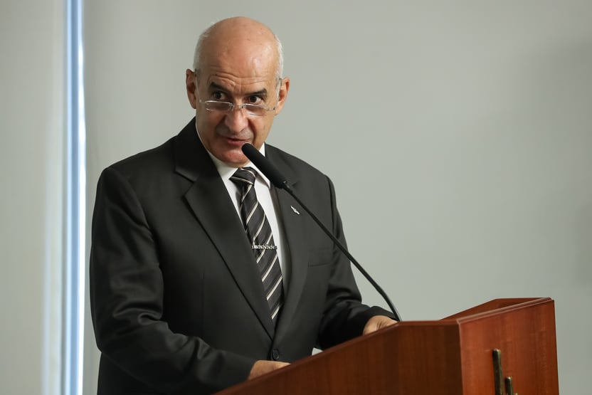 O general Ramos curtiu