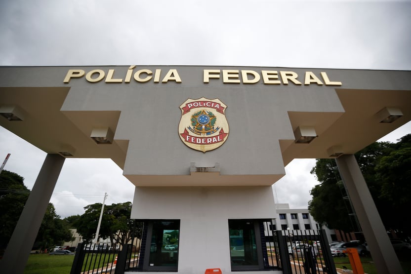 PF envia aos EUA delegado que investiga facada em Jair Bolsonaro