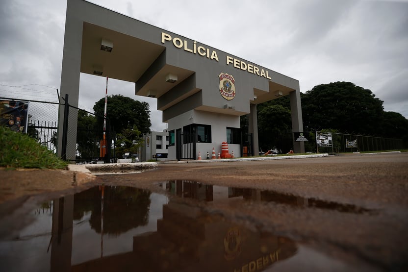 PF pede inquérito sobre envolvimento de parlamentares no orçamento secreto