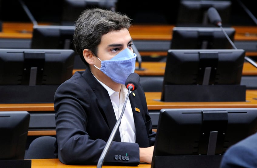 Novo formaliza devolução de R$ 87,7 milhões ao Fundão Eleitoral