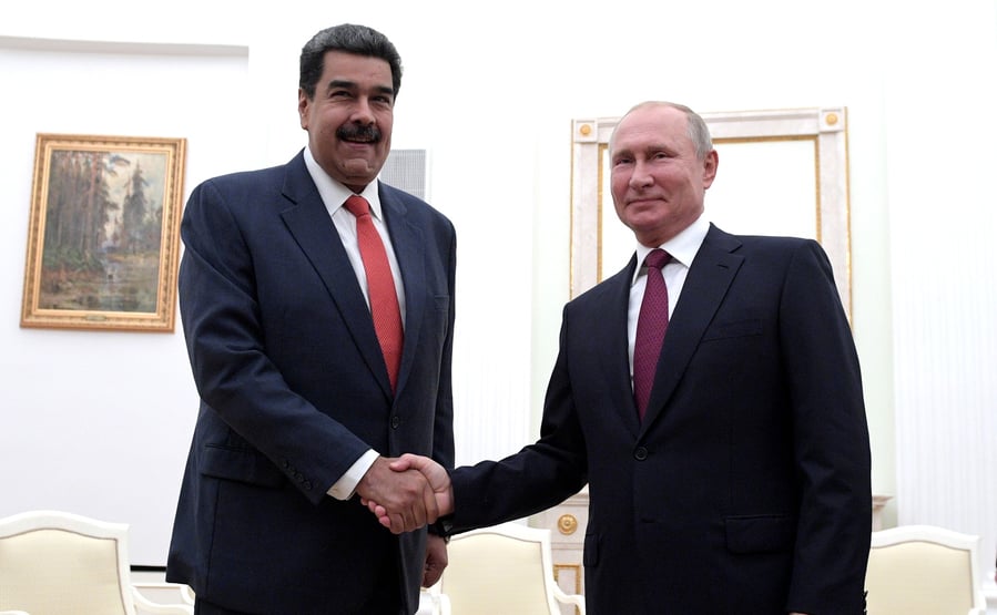 Rússia apoia Venezuela em conflito com dissidência das Farc