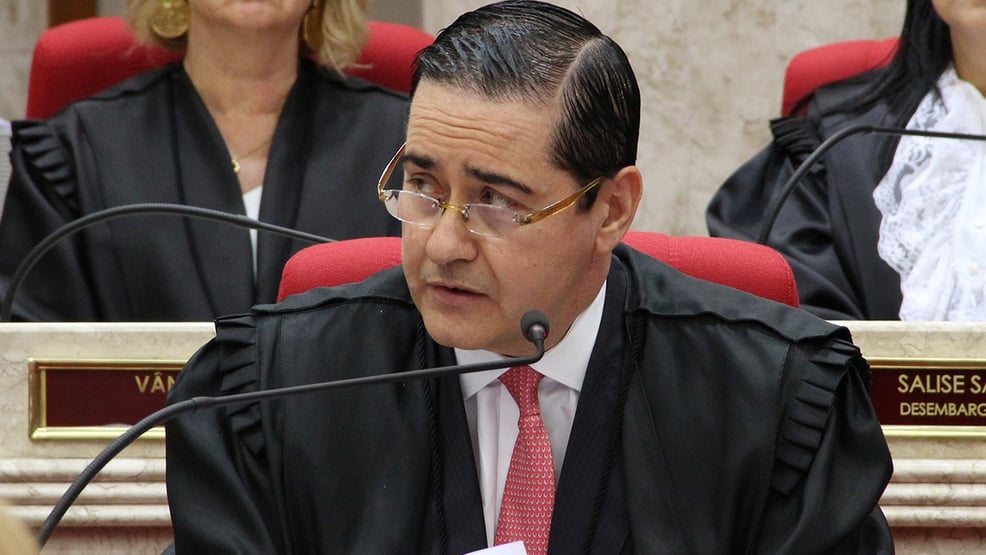Desembargador da Lava Jato defende punição a réus que mentem no processo
