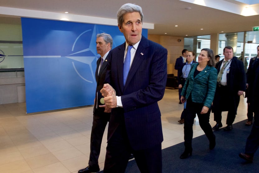 Kerry questiona ministros brasileiros sobre cortes no Meio Ambiente