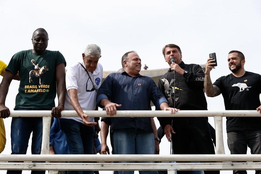 Exército e Casa Civil não comentam sigilo de 100 anos sobre processo de Pazuello