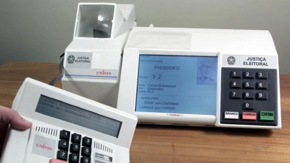 Positivo Tecnologia é confirmada como fornecedora de urnas para eleições do ano que vem