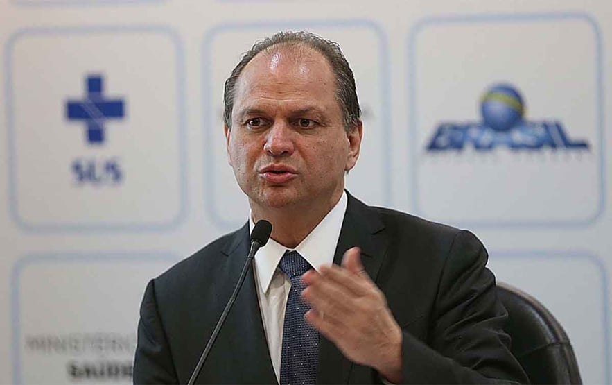 Barros diz que “gostaria de ir o quanto antes” à CPI