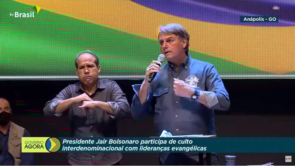 Bolsonaro volta a dizer que vacina não tem comprovação científica